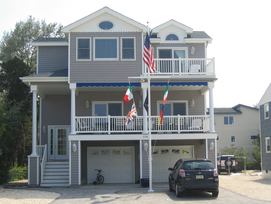 AFP Flagpole with Yardarm & Hinge Base